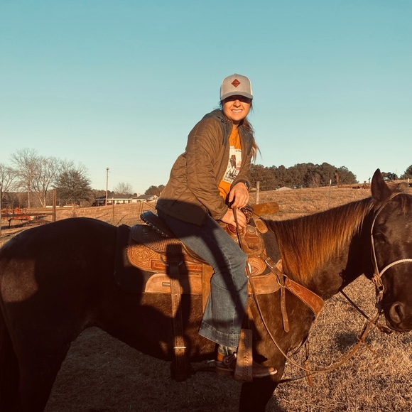 Meet your Posher, Danica - Picture 4 of 14